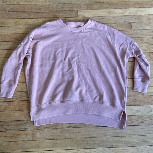 Aerie Oversized Sweatshirt - Picture 2 of 6